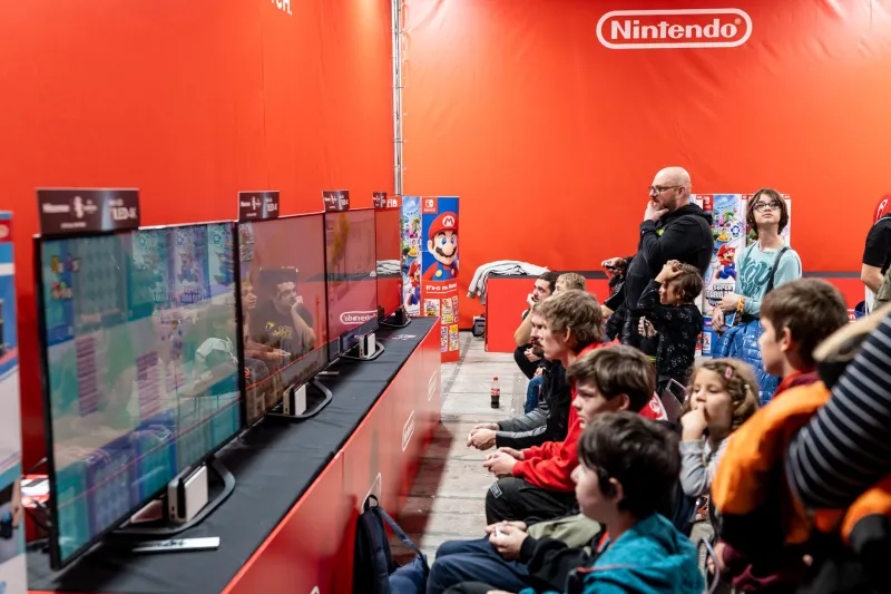 Ballroom Blitz: A Field Guide to America's Scrappiest Small Gaming Cons