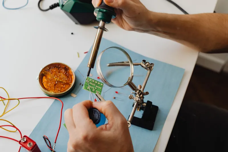 Solder, Prayer, and a Bag of Donors: Inside the Basement Clinics Saving Dead Consoles
